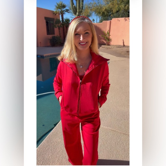 NWT 2PC RED PANT SET-S - Picture 3 of 16